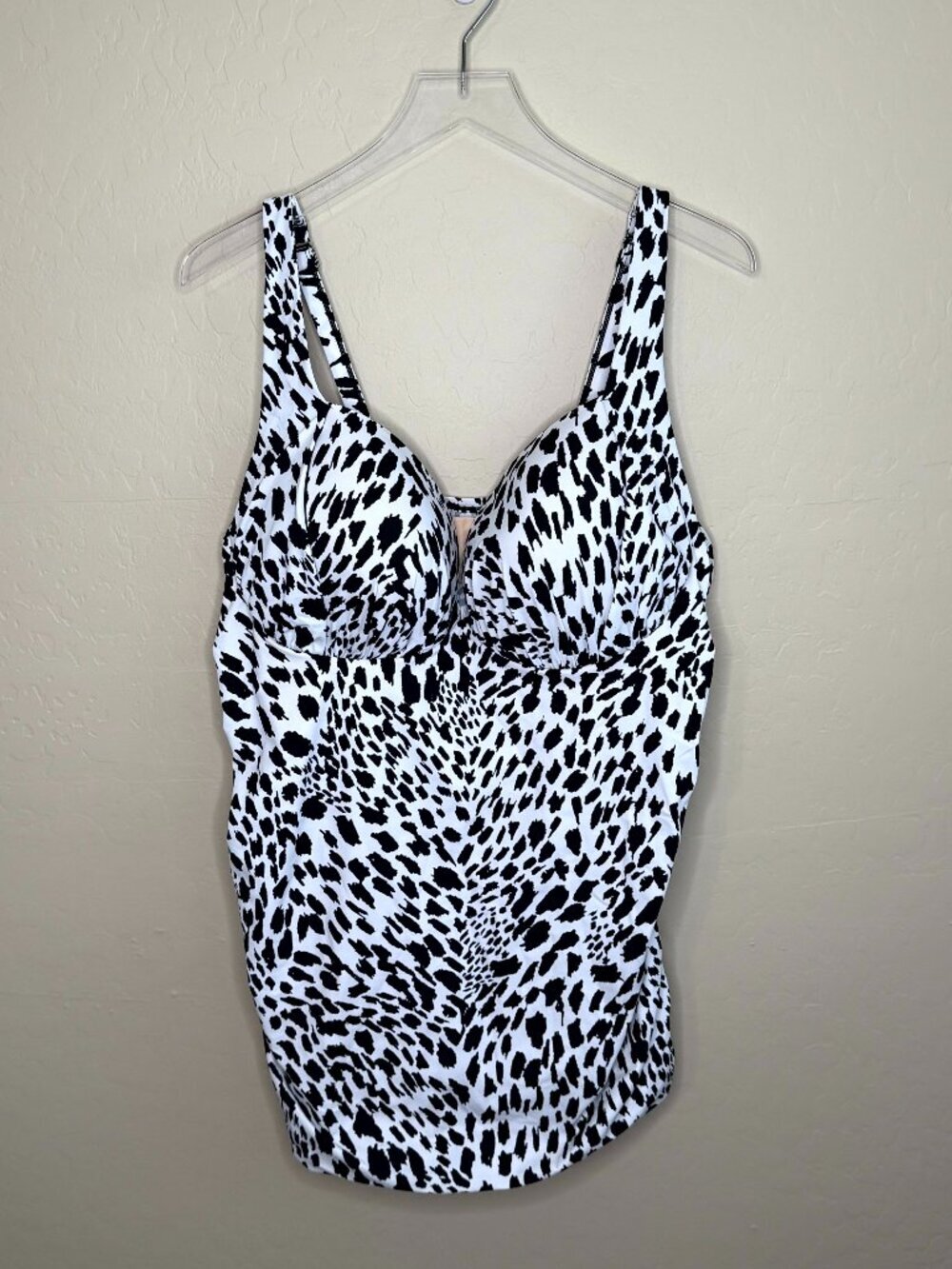 Lane Bryant Leopard Animal Print Underwire Tankini 44 D